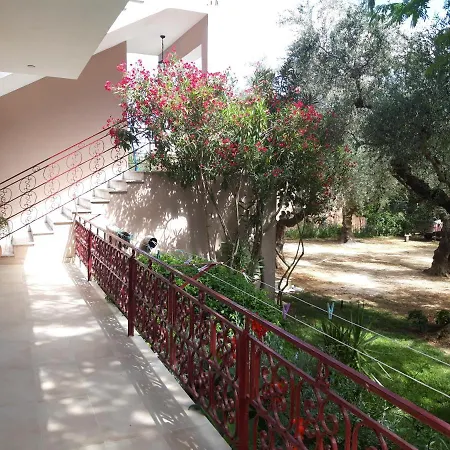 όαση Πανσιόν Αμμούδι